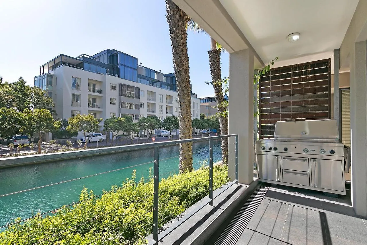 Ocean & Marina Apartments - Faulconier 004 Cape Town