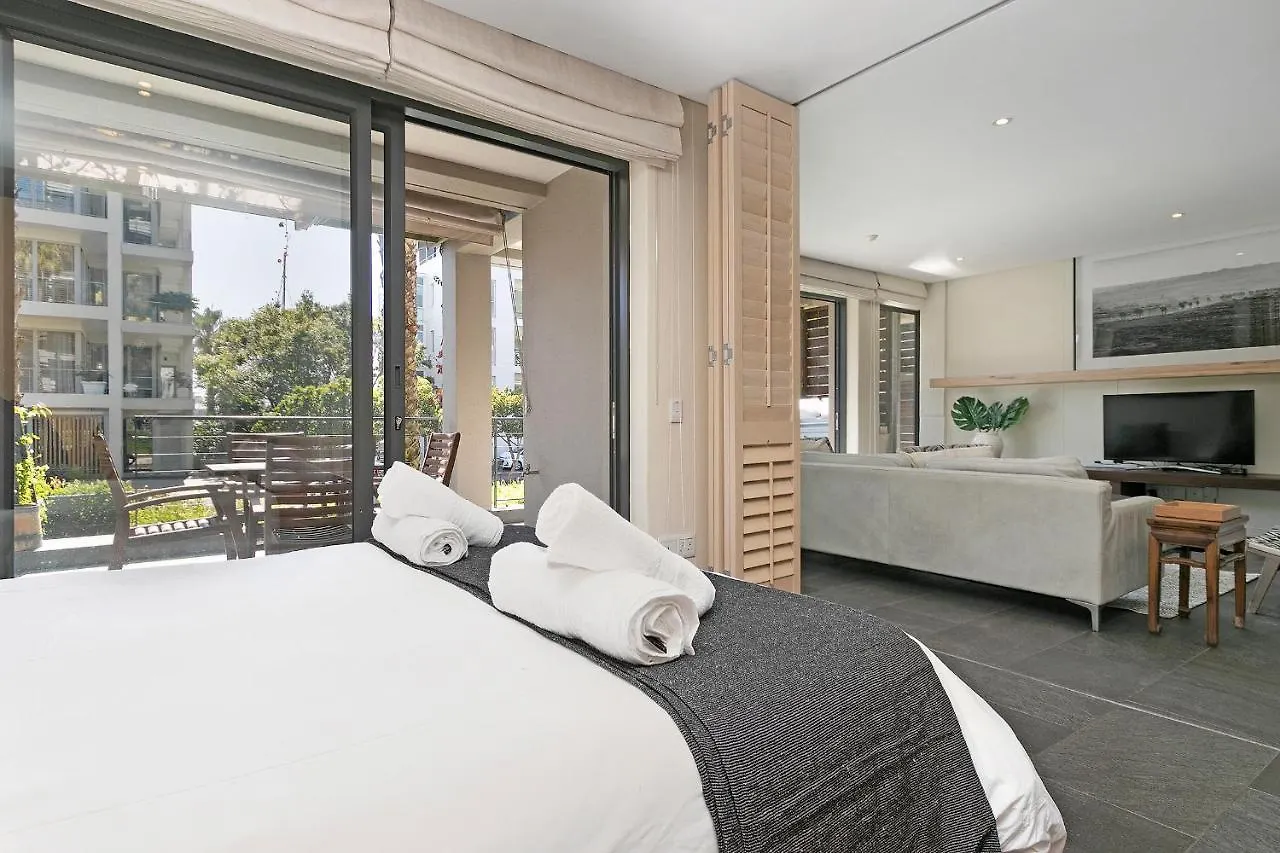 Ocean & Marina Apartments - Faulconier 004 Cape Town South Africa
