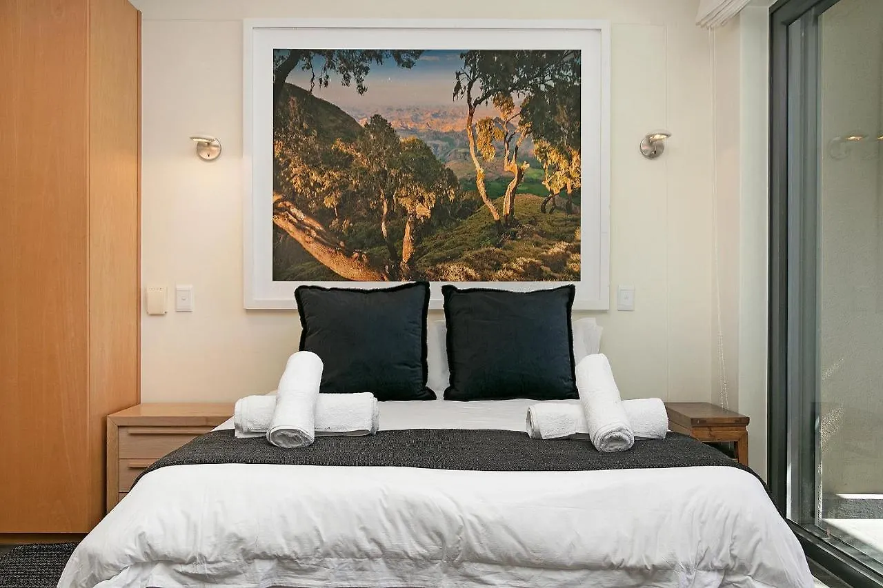 Ocean & Marina Apartments - Faulconier 004 Cape Town